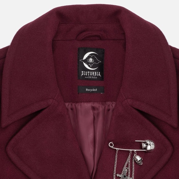 Disturbia — Meltdown Oversized Coat with Brooch - Red - Picture 3 of 5